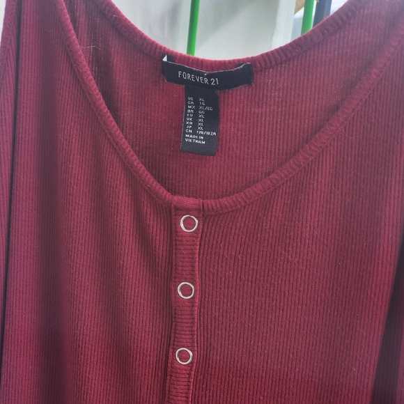 Forever21 Dress - Picture 2 of 8